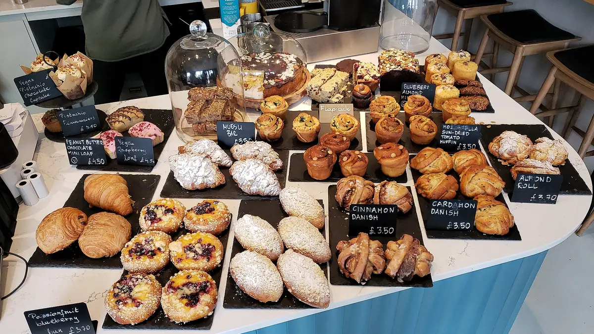 G & A McHarg Bakers – bakery in Charleston, Paisley